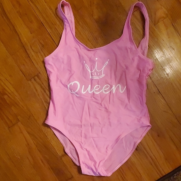 👑 Yessss Queen - Picture 2 of 7